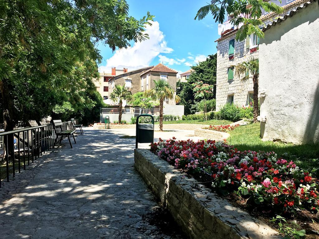 Guest House Il Giardino Duplancic Split Extérieur photo